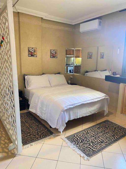 Superbe Appartement A Gueliz Marrakesh Exteriör bild