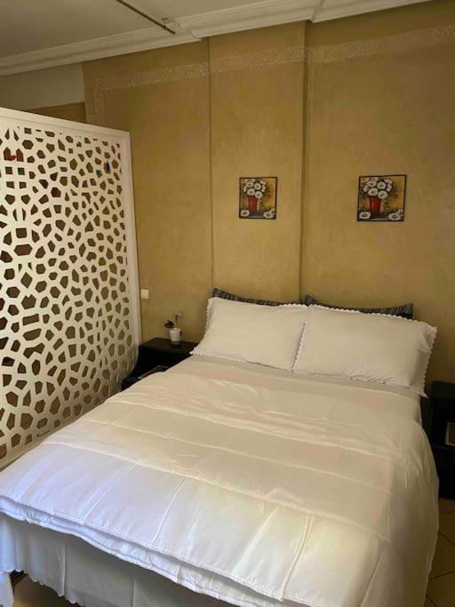 Superbe Appartement A Gueliz Marrakesh Exteriör bild